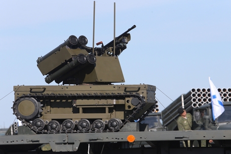 WALL-E Bersenjata Lengkap Bergabung dengan Militer Rusia