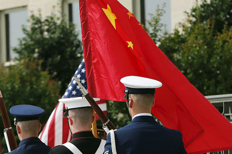 Pakar: Kesepakatan Militer AS-Tiongkok Akan Mengancam Kepentingan Rusia