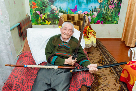 Samurai dari Kalmykia: Tawanan Perang Jepang Rayakan 70 Tahun Hidup di Rusia