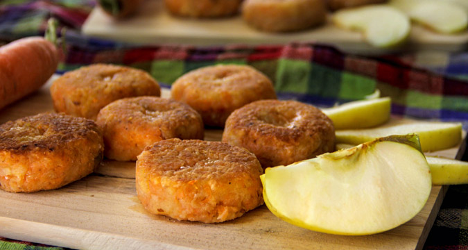 Apple-carrot cutlets fit for the school cafeteria