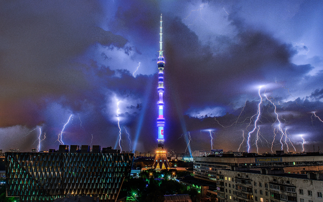 The 500-year-old witch is believed to have predicted the high-profile murder of well-known TV journalist Vlad Listyev and a fire at Ostankino in 2000. Photo: A lightning over the Ostankino TV tower in Moscow. Source: Denis Murin/RIA Novosti