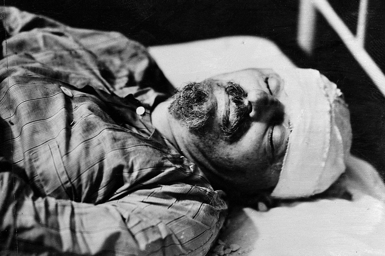Lev Trocki po smrti 21. avgusta 1940. Vir: AP
