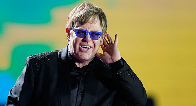 Putin tells Elton John by phone he is ready to meet with him