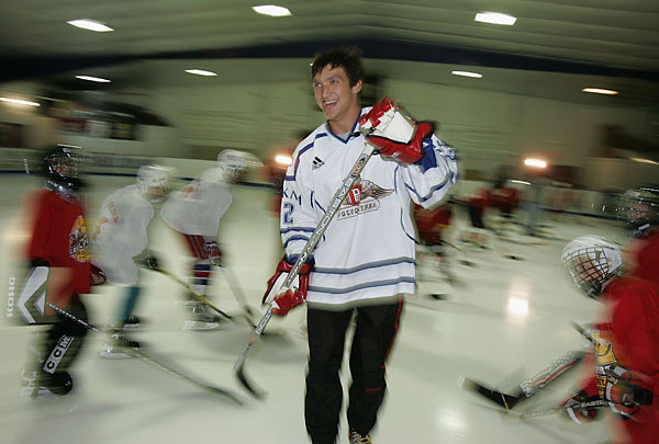 	In 2004 Alexander Ovechkin was the first overall selection in the NHL Entry Draft. 