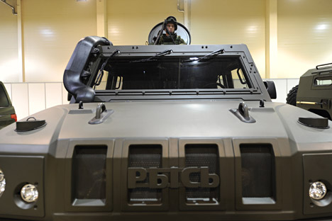 Russia continues to buy Iveco LMV armored cars from Italy