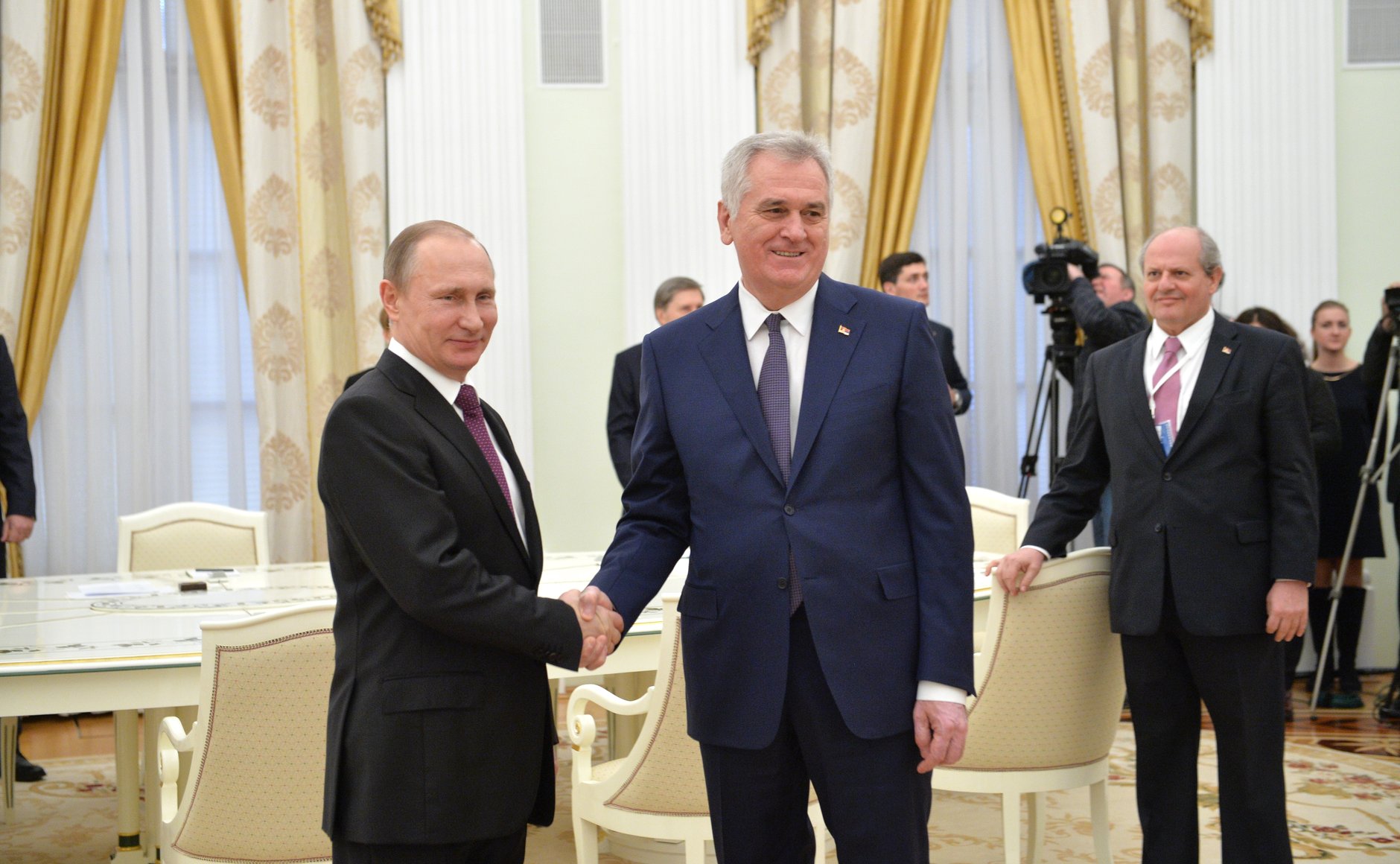 Serbian president thanks Putin for Russia's support for his country>>> 