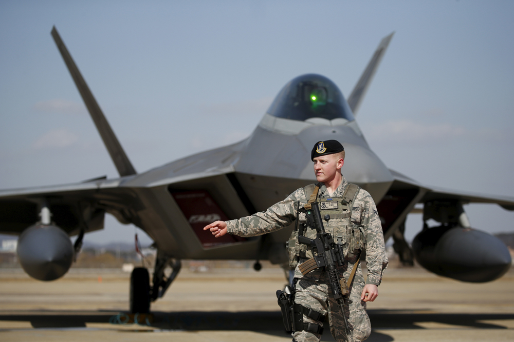 F-22 stealth fighter jet Nuclear arms are becoming battlefield weapons – Russian arms control head 