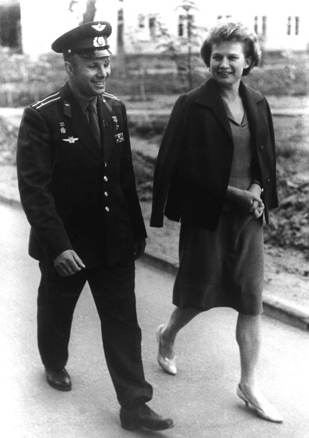 Yuri Gagarin y Valentina Tereshkova. TASS