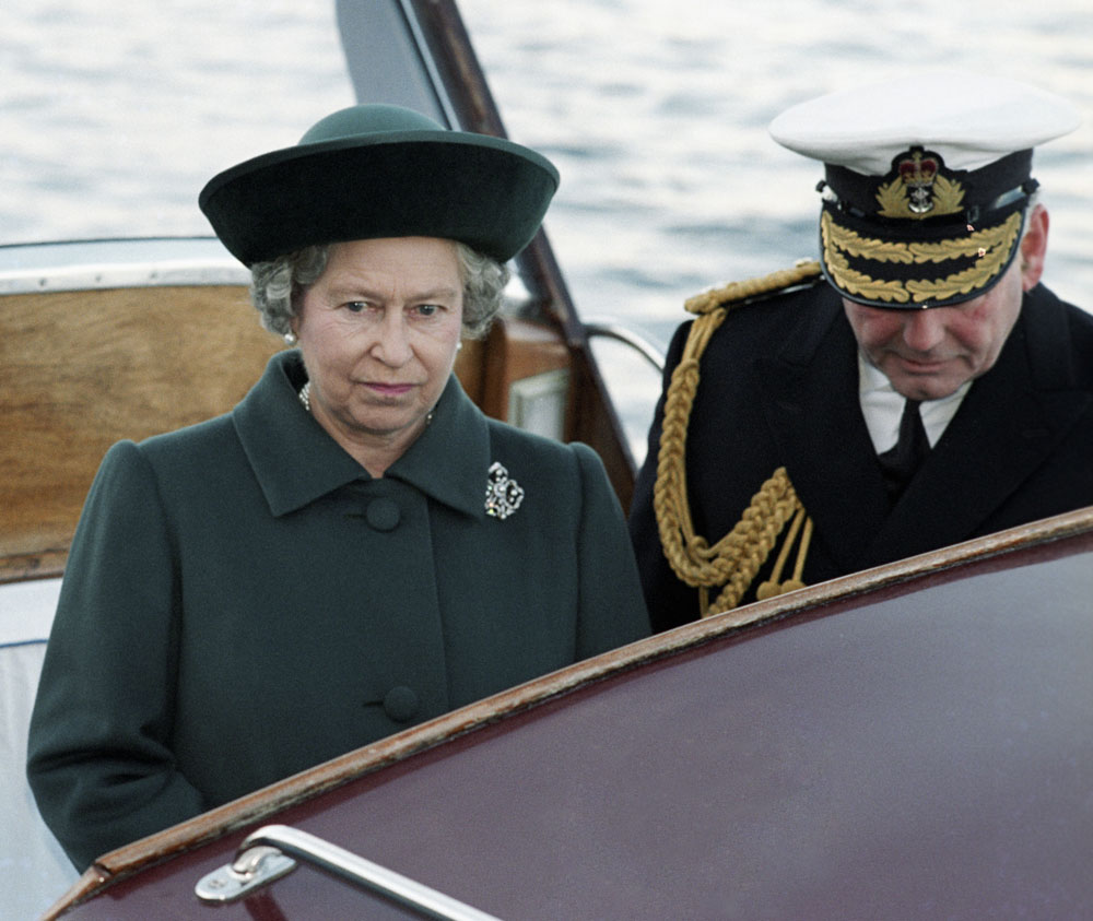 Queen Elizabeth II during her visit to St. Petersburg in 1994. Source: RIA Novosti / Alexei Varfolomeev