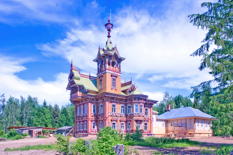 The Terem at Astashovo: Grand dacha in the Chukhloma forests 