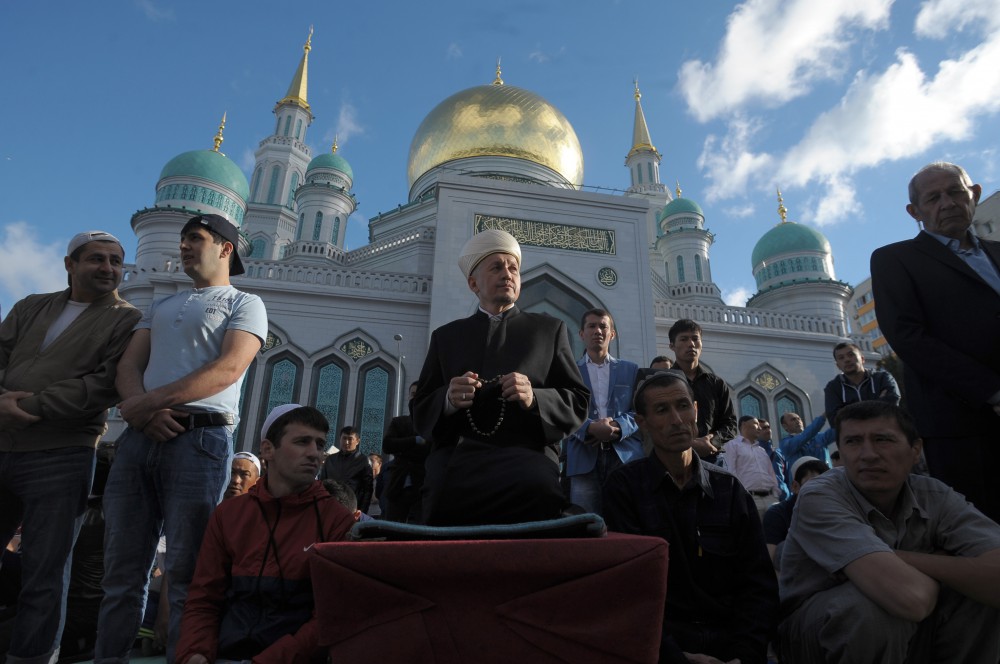 Muslims celebrate the end of Ramadan in Moscow - Russia Beyond