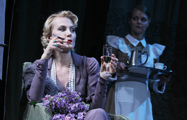 Renata Litvinova as Lyubov Rayevskaya, The Cherry Orchard. Source: Yekaterina Tsvetkova / press photo