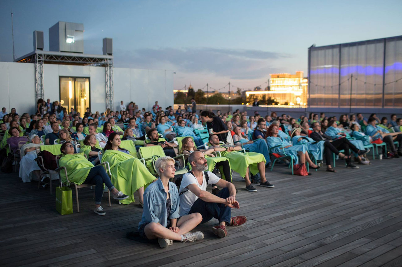 Cinema no topo do museu Garage, em Moscou (Foto: Divulgação)