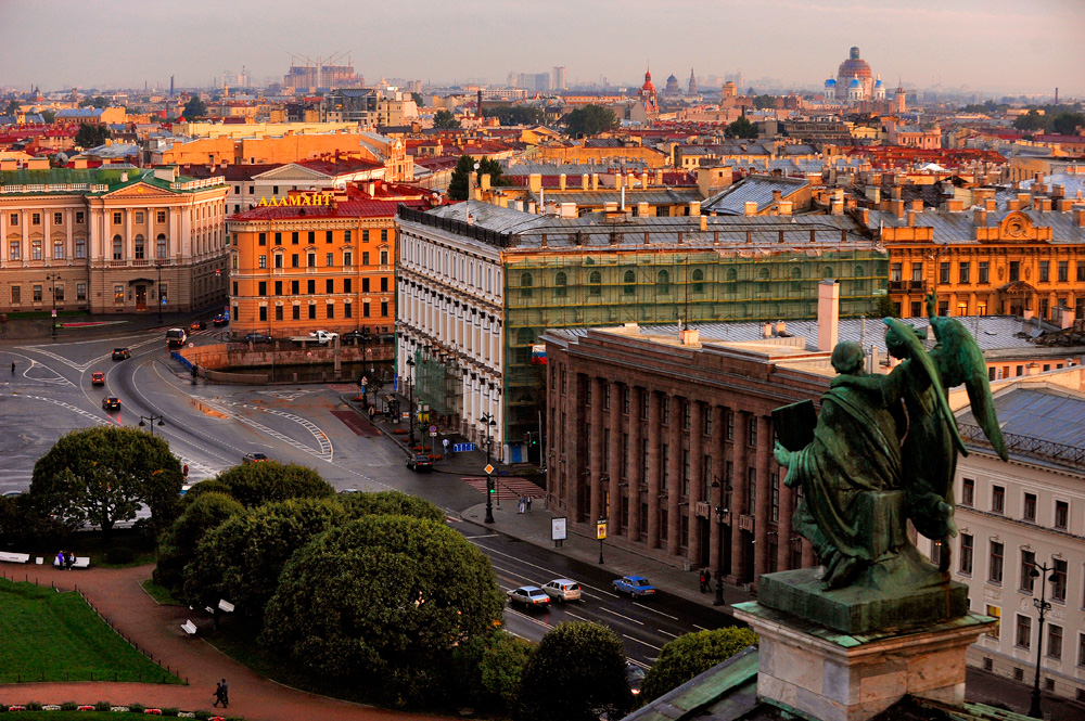 San Pietroburgo vista dai tetti. Fonte: TASS/Ruslan Shamukov