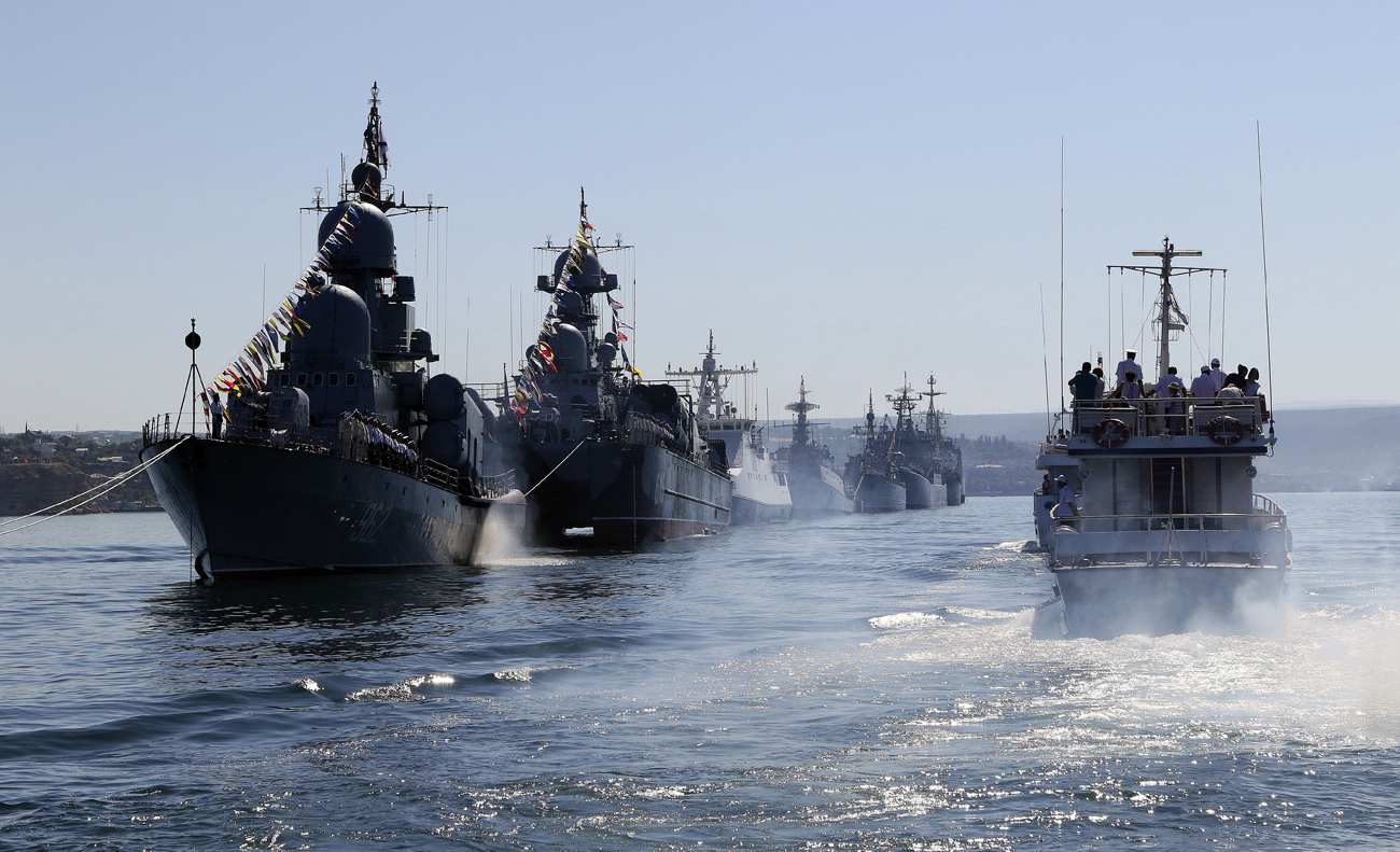 Ruska ratna mornarica modernizira se punom parom