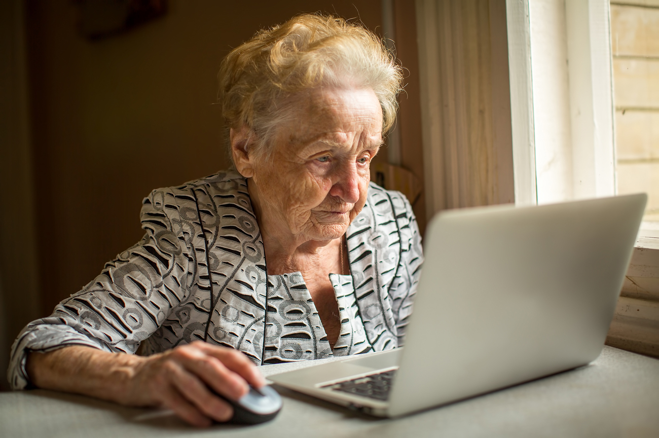 Moscow grannies to teach Russian to foreign students via Skype