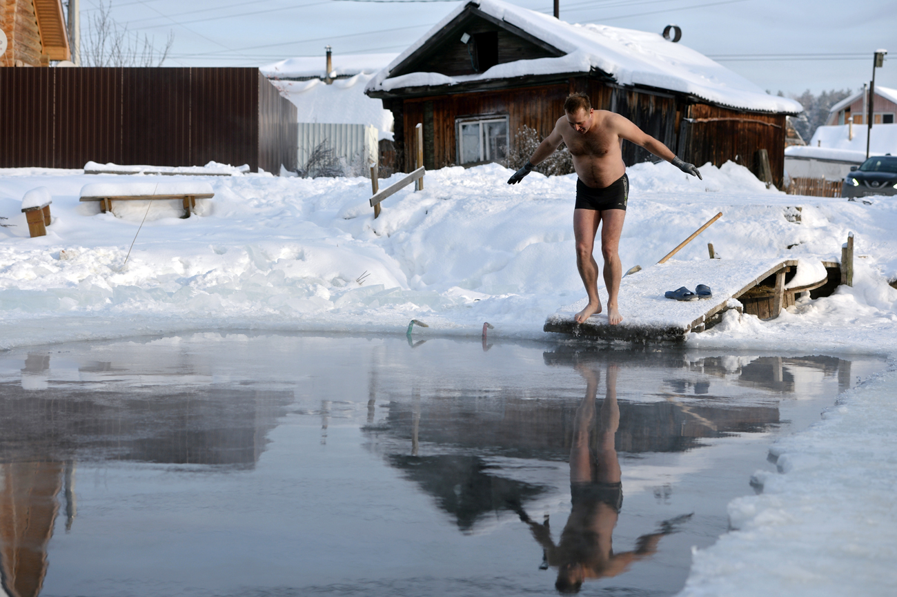 winter outdoor swimming