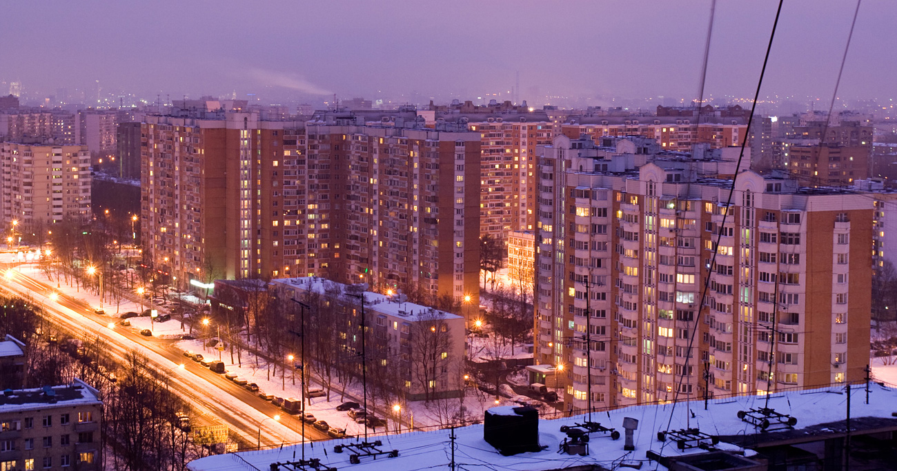 Un quartiere dormitorio di Mosca. Fonte: Lori Legion Media