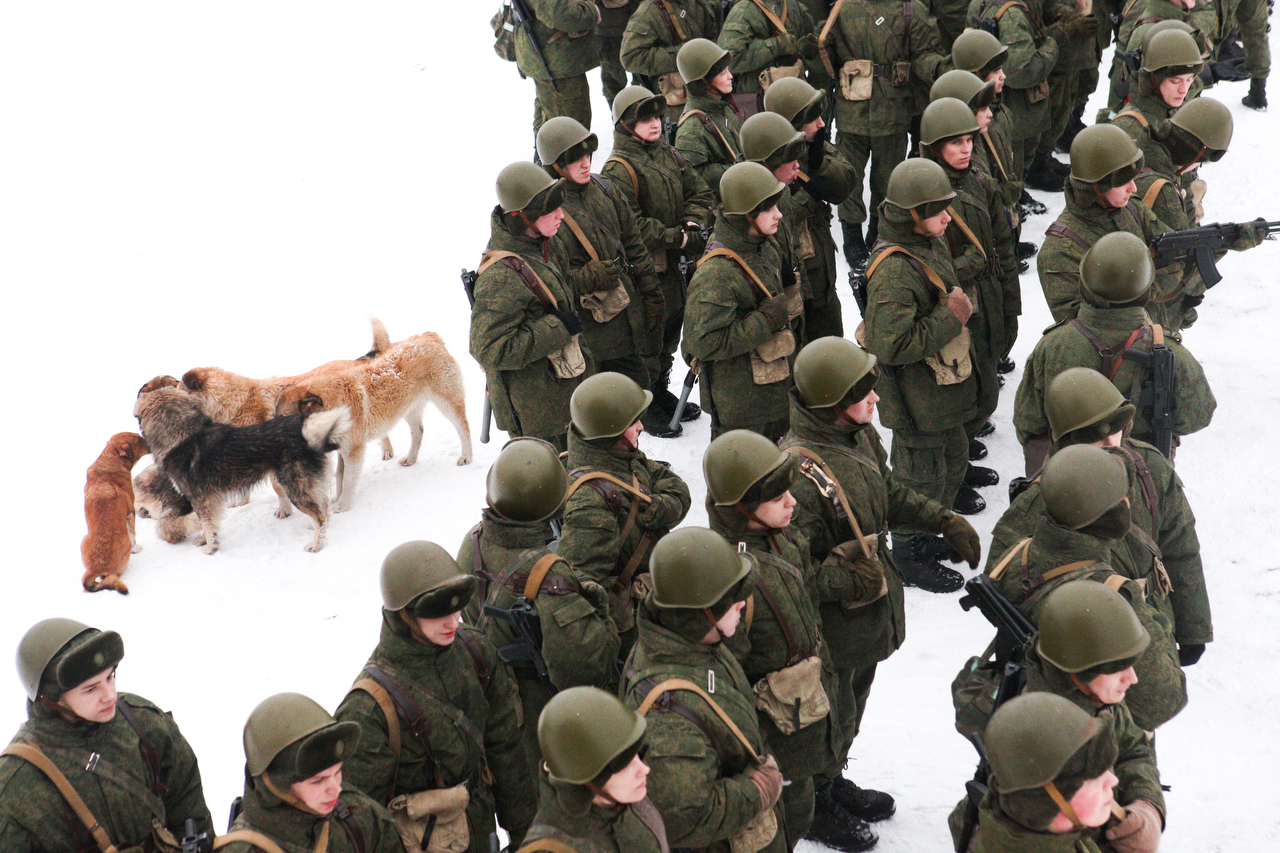 Inside view on regular military service in Russia - Russia Beyond