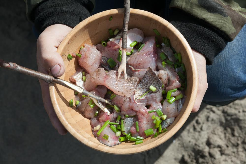Un piatto di pesce tradizionale. Fonte: Anton Petrov