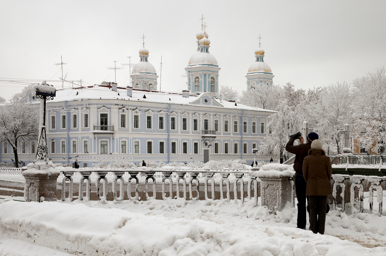 Magic moments: Splendid Russian winter in photos and literary quotes