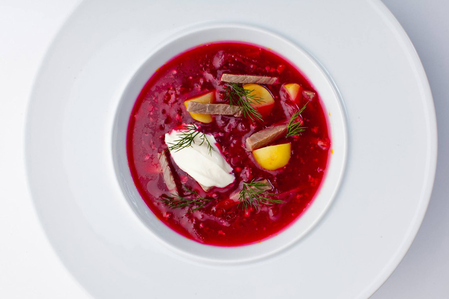 Com ou sem carne, borsch é uma das sopas mais pedidas Foto: Mu-Mu