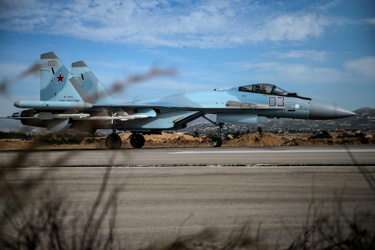 A Sukhoi Su-35 multirole fighter takes off at the Hmeymim airbase. / Photo: Valery Sharifulin/TASS 