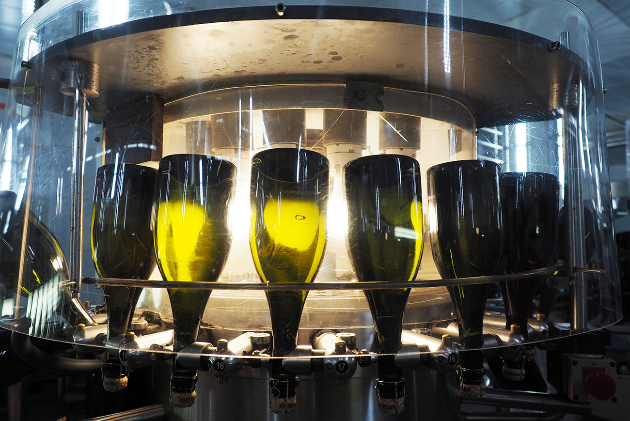 A bottling line at the Abrau Durso Winery, Krasnodar Territory, Russia. Source: Vitaly Timkiv/TASS