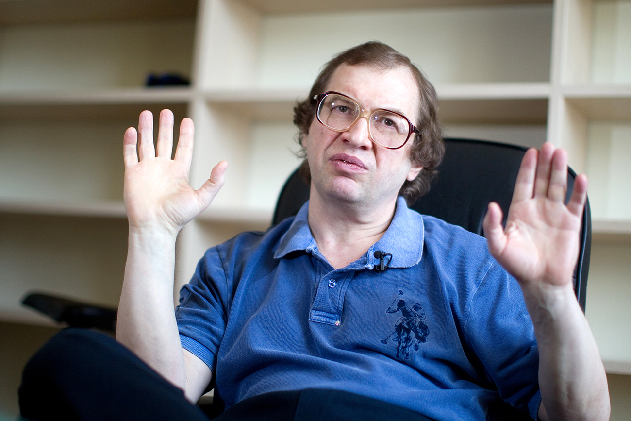 Pendiri MMM Sergey Mavrodi memberi wawancara kepada RIA Novosti. Sumber: Iliya Pitalev/RIA Novosti