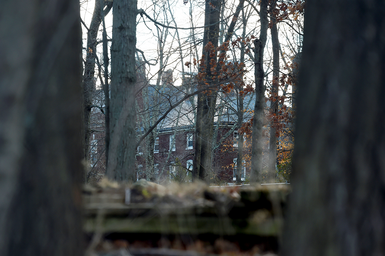 A Russian compound, which was ordered to be closed and vacated, is seen in Upper Brookville, Long Island, New York, U.S. Source: Reuters