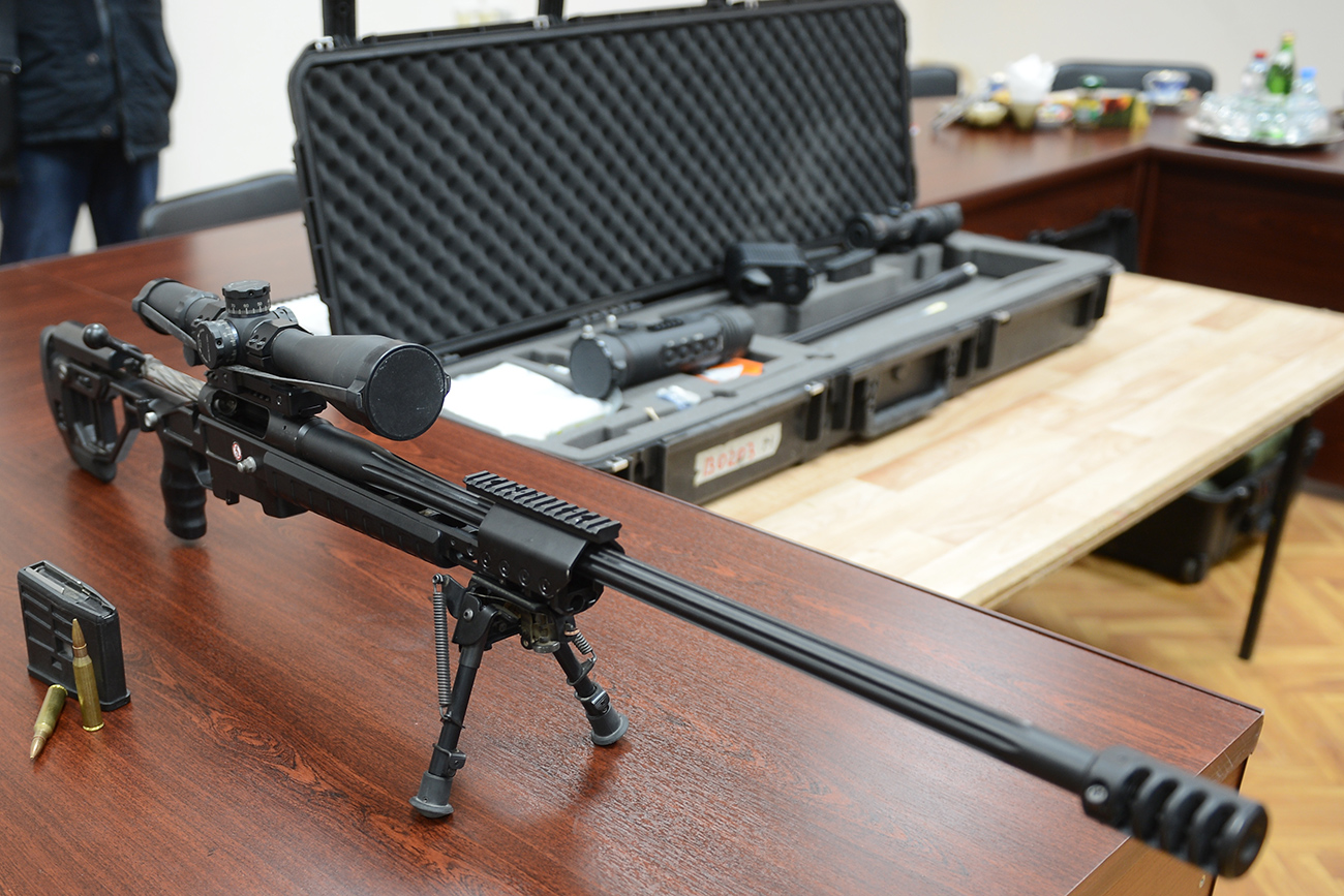 A new sniper riflt designed for Russian special agencies is presented for Russian Deputy Prime Minister Rogozin's visit to the Central Research Institute for Precision Machine Building in Klimovsk, Russia. Source: Sergey Mamontov/RIA Novosti