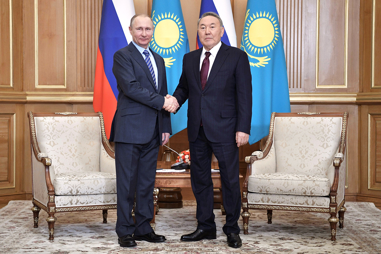 Russia's President Vladimir Putin shakes hands with Kazakh President Nursultan Nazarbayev in Almaty, Kazakhstan, Feb. 27, 2017. Source: Reuters