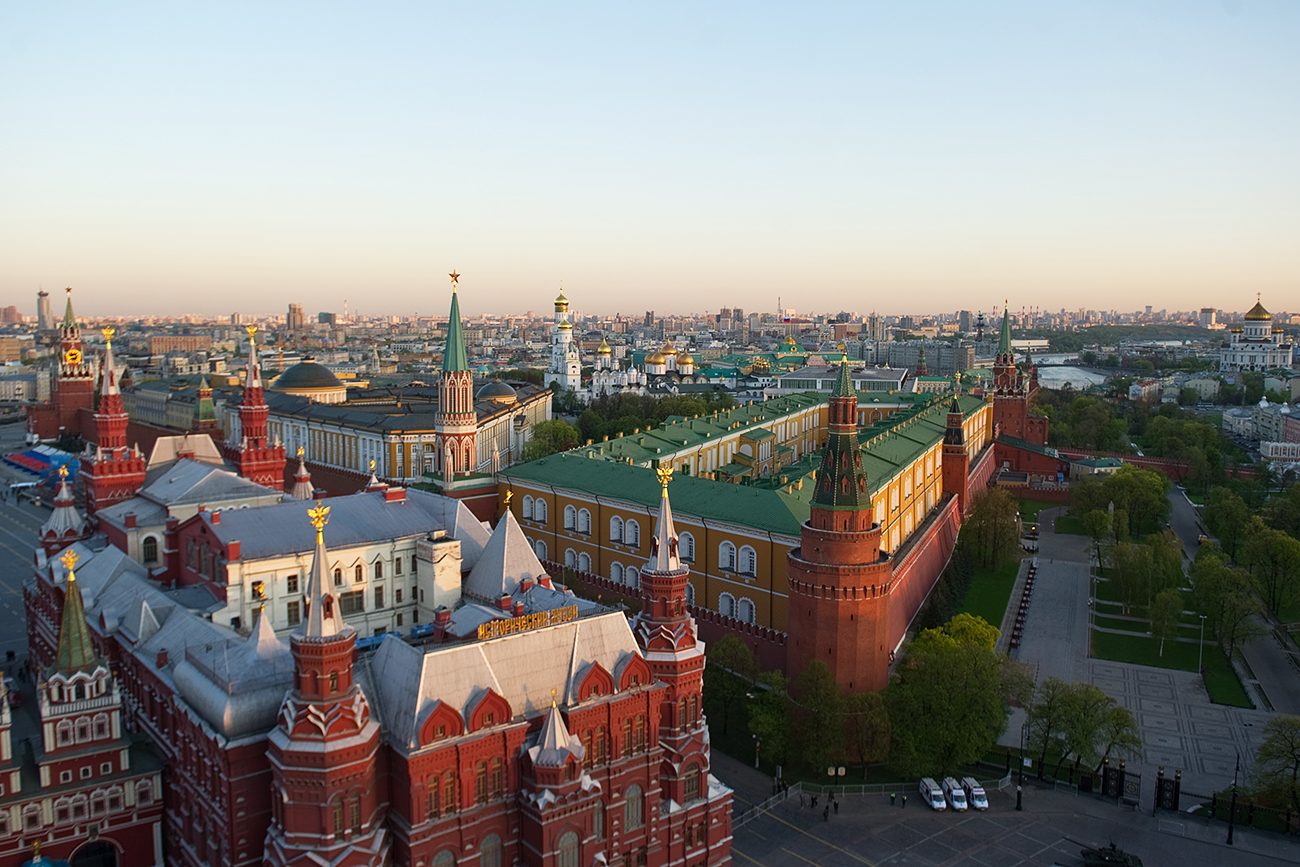 Is it possible to break into the Moscow Kremlin?