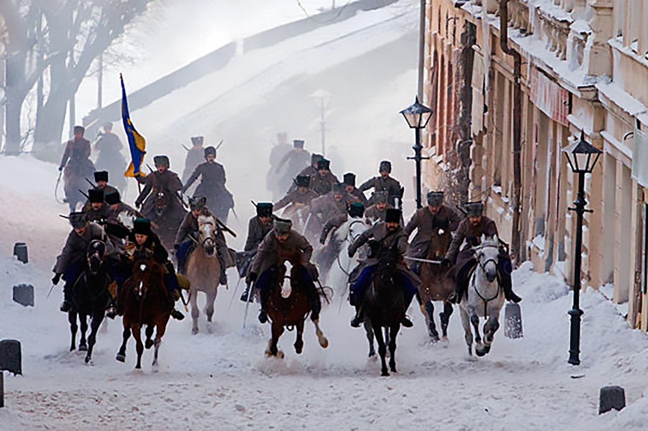 A screenshot from TV series "The White Guard," 2012. Source: kinopoisk.ru