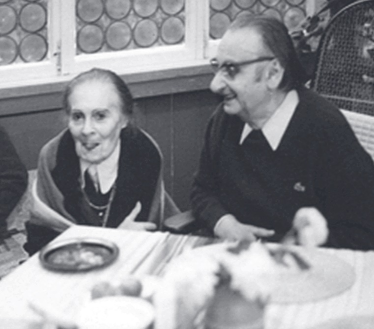 Lilya Brik and her husband Vasily Katanyan, Moscow, circa 1975. Source: Corpus publishing house