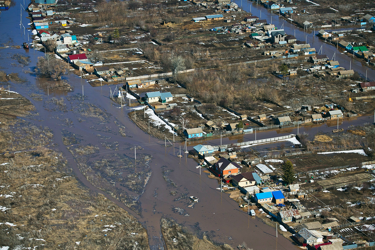 Huge Russian floods shared on Instagram by locals Russia Beyond