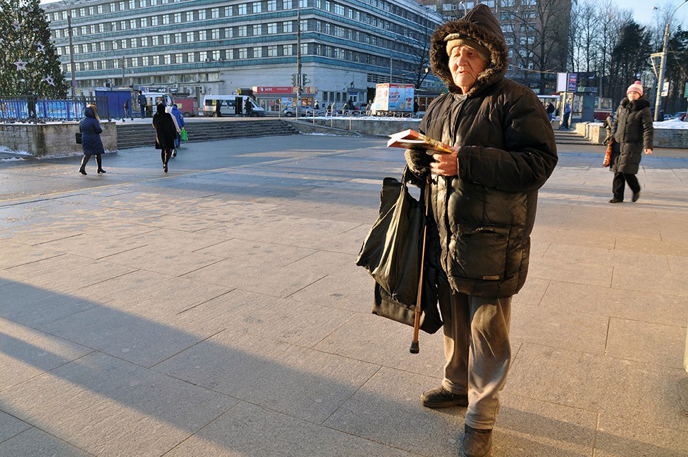 Galina Usova at work. Source: vk.com/galinausova