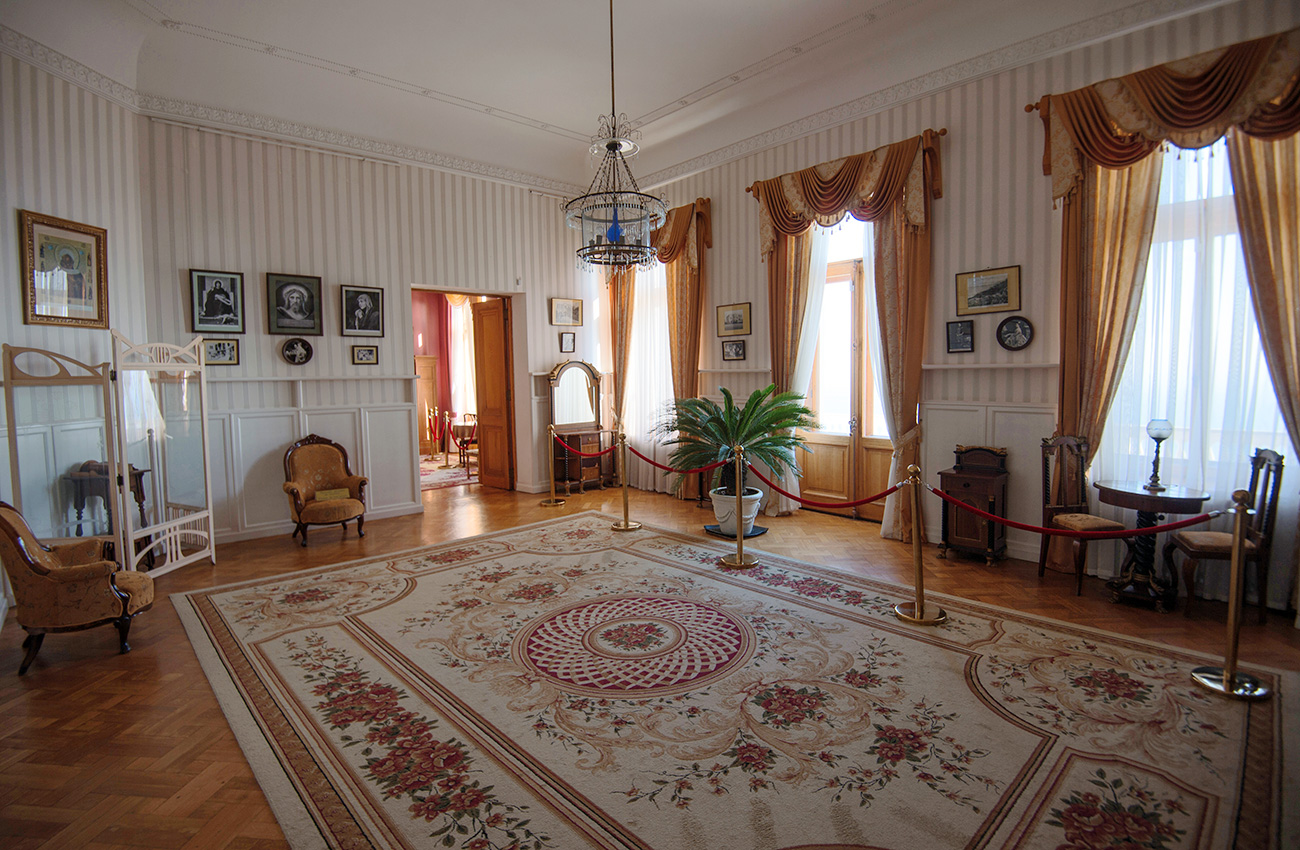 Стаята на императора в Ливадийския дворец. Снимка: Владимир Аспаткович / РИА "Новости"