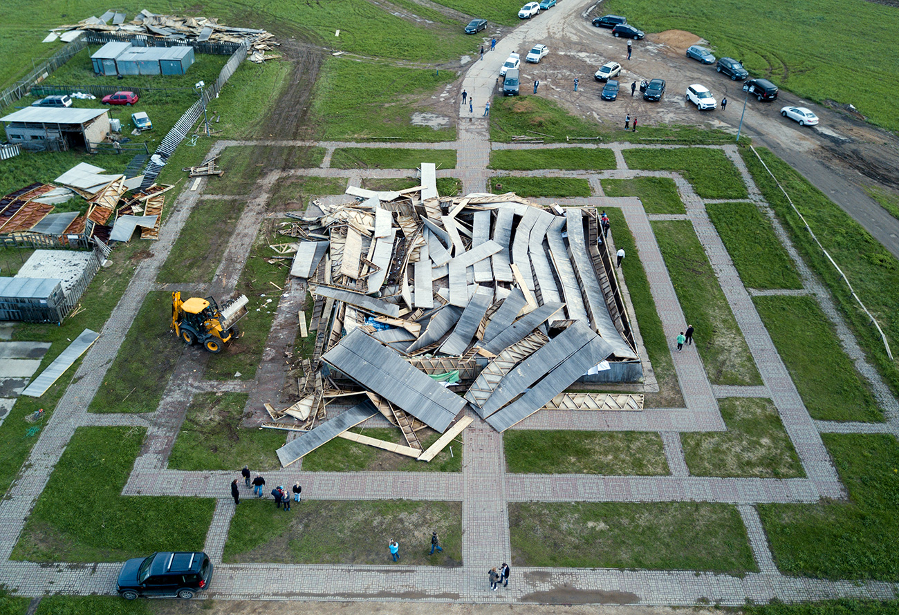 Alexander Golod's pyramid destroyed by a storm. Source: Maksim Blinov/RIA Novosti