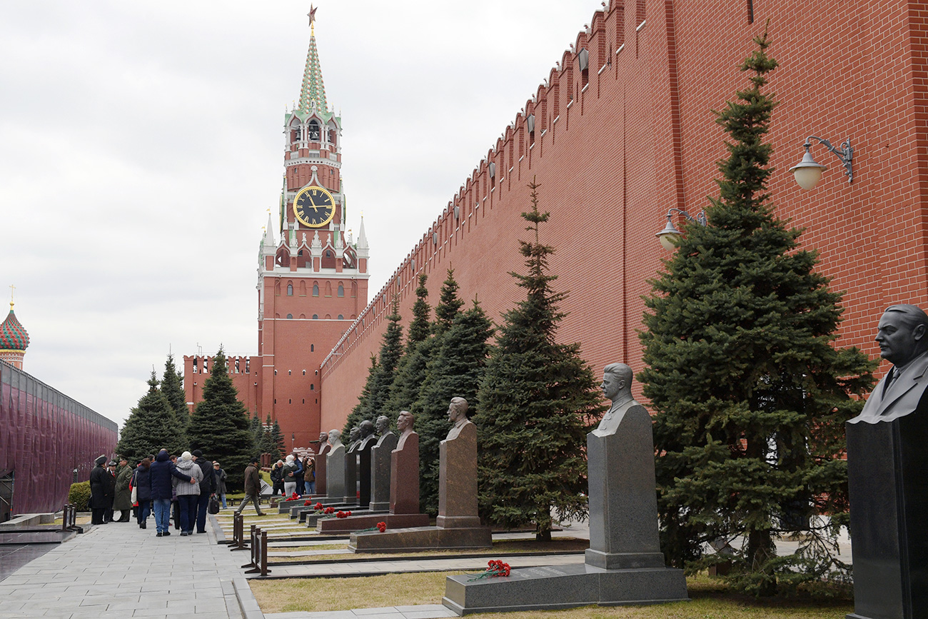 The Kremlin Wall Necropolis in Moscow. Source: Vladimir Fedorenko / RIA Novosti