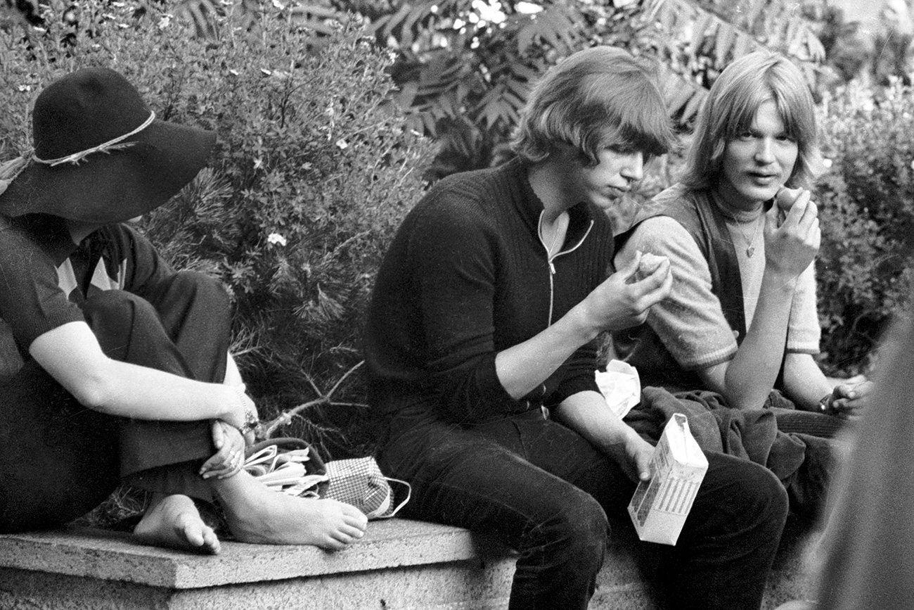 Hippies soviéticos no verão de 1969./ Foto: Lev Nosov/RIA Nôvosti