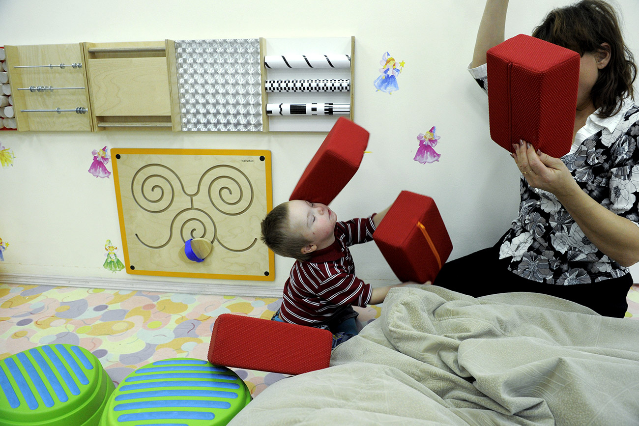 There are many kindergartens in Russia now working with disabled children. Source: Grigoriy Sisoev/RIA Novosti