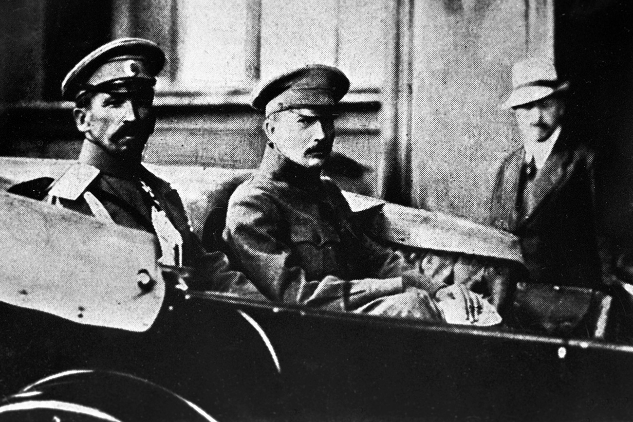 Il generale Kornilov e Boris Savinkov. Fonte: Ria Novosti