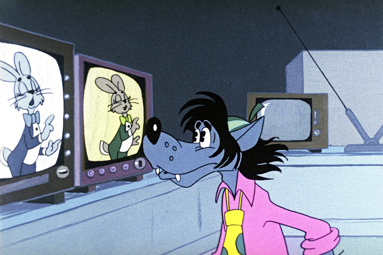 A still from the animation series 'Nu, pogodi!' (You Just Wait!) recorded at Soyuzmultfilm studio. / I. Brenner/RIA Novosti