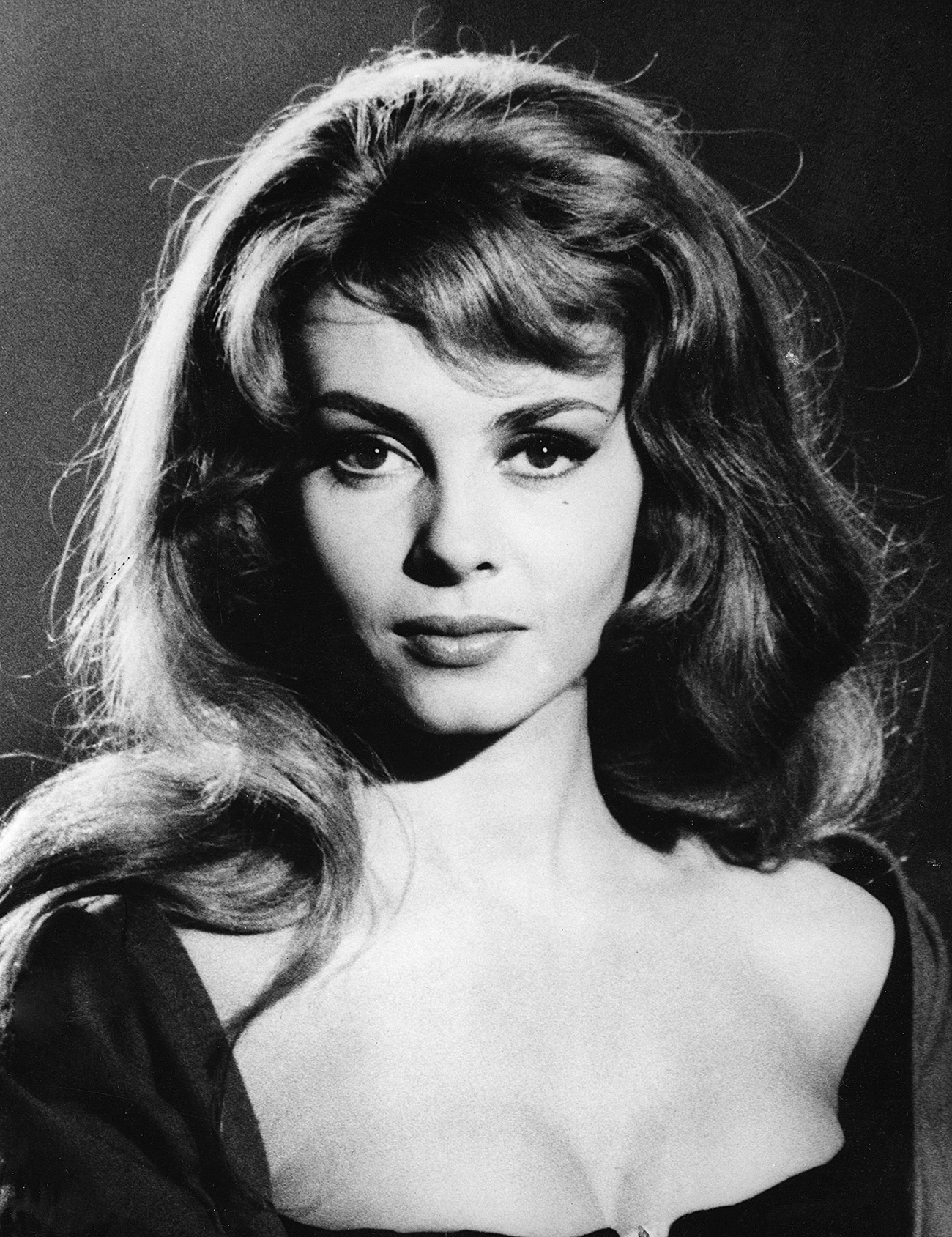 Jan. 16, 1964, Paris. Michele Mercier, star of the film, 'Marquise des Anges.' / ZUMA Press/Global Look Press