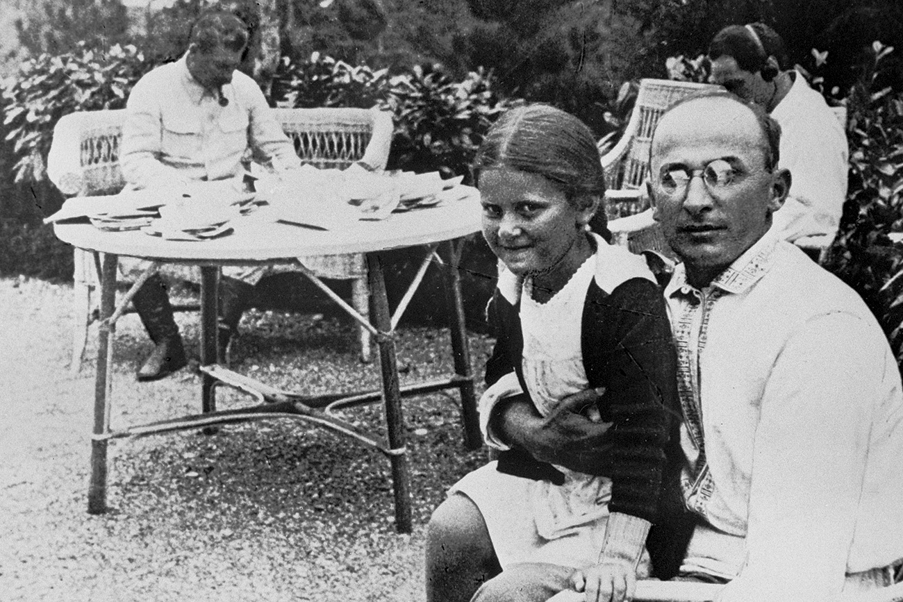 Lavrenty Beria with Joseph Stalin's daughter Svetlana / RIA Novosti