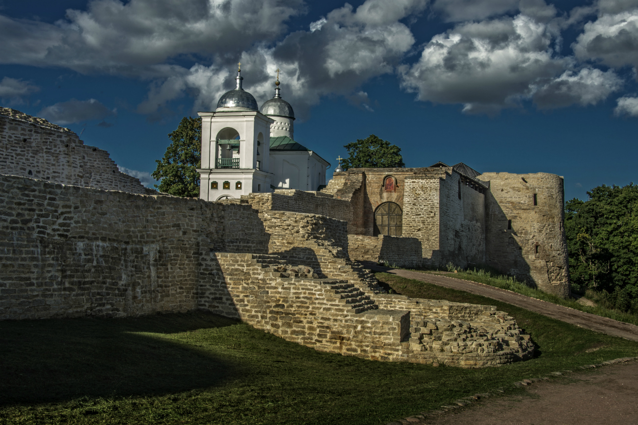 This scenic place was formerly a first-line frontier defense city.