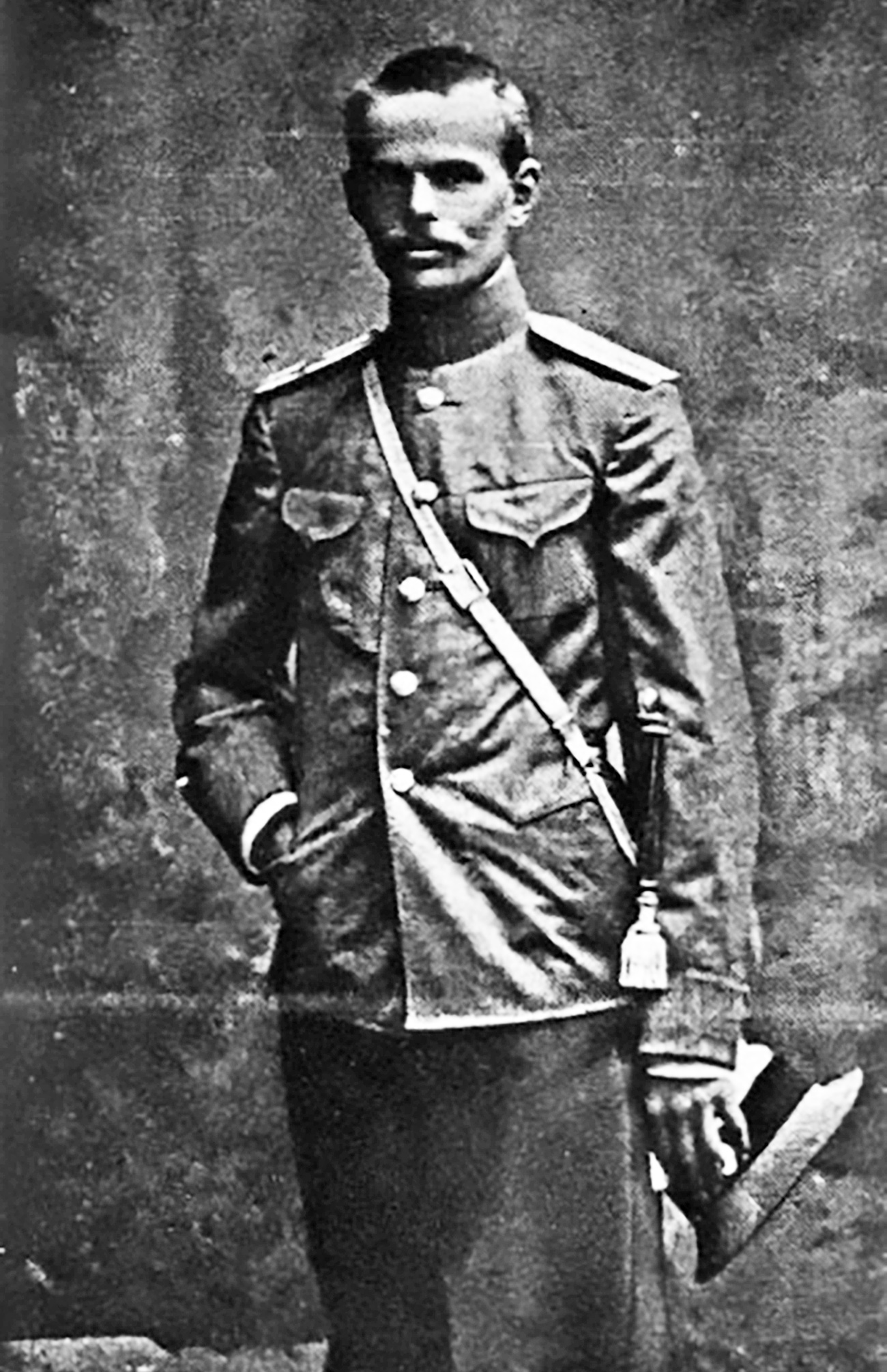 Роман фон Унгерн-Штернберг во времет на Прва светска војна. Фотографија од архива