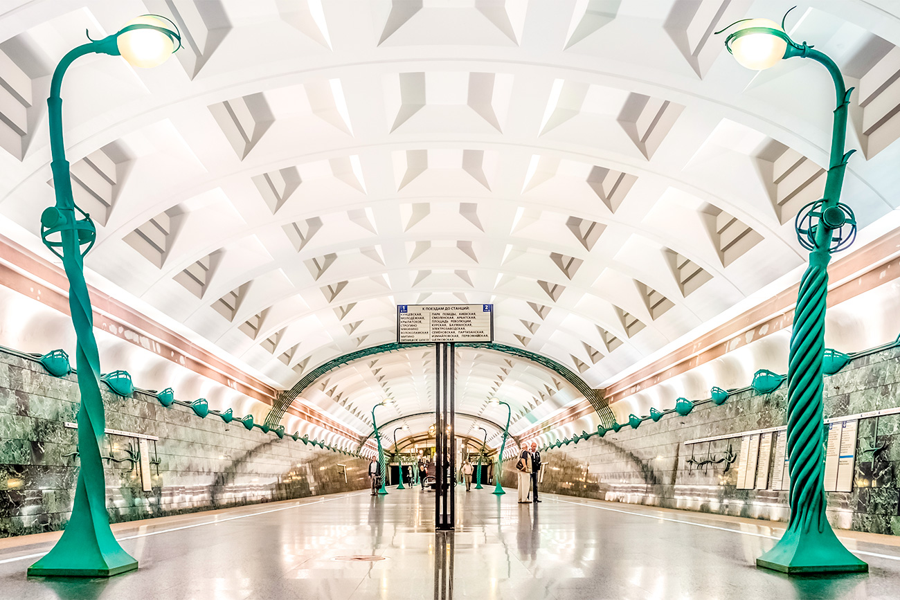 This modern station only opened in 2008. Nevertheless, it certainly matches the aesthetic standards set by older, more famous stations. Source: Legion Media