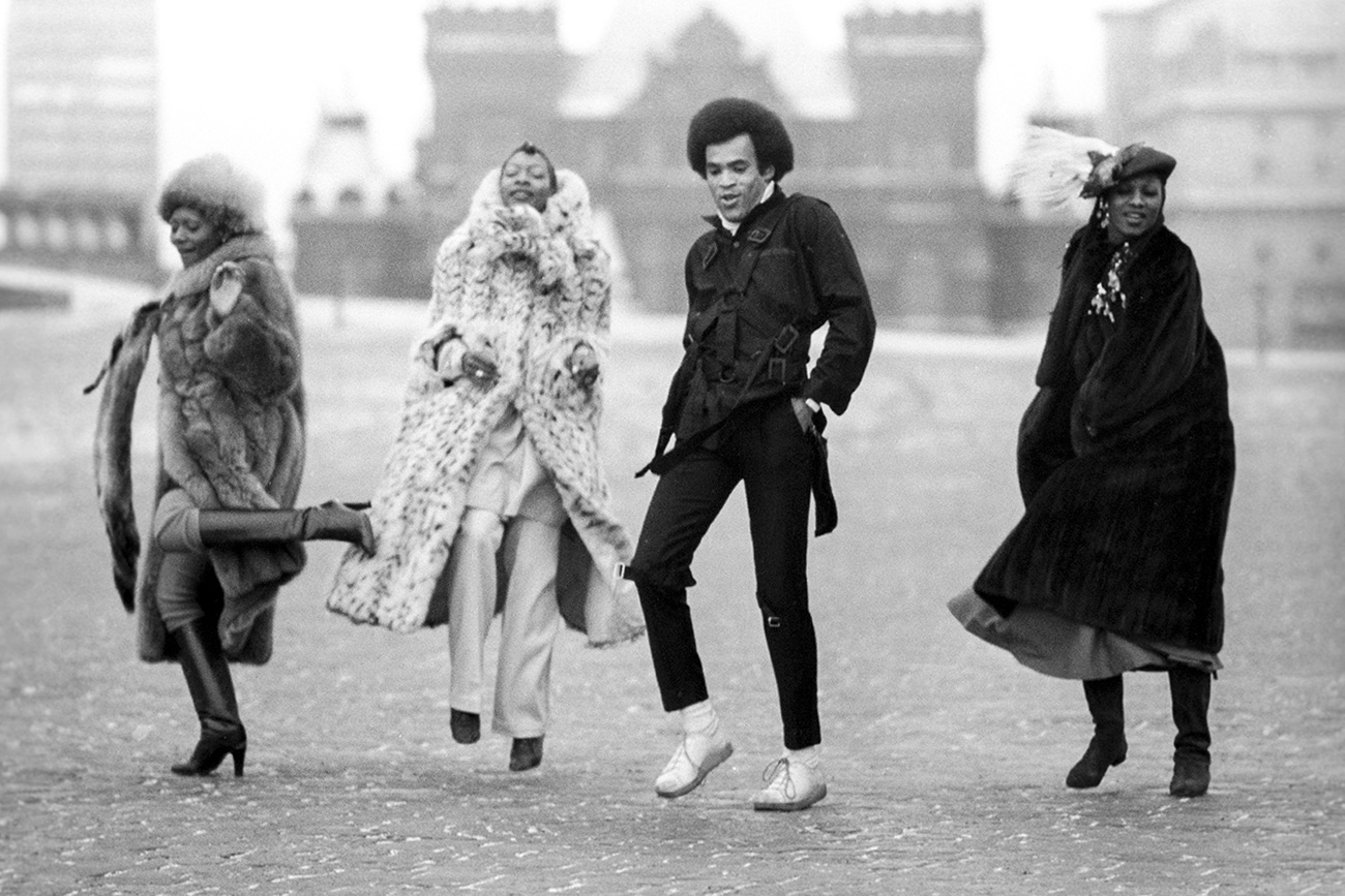 Boney M. admire Red Square. / Dmitry Korobeinikov / RIA Novosti